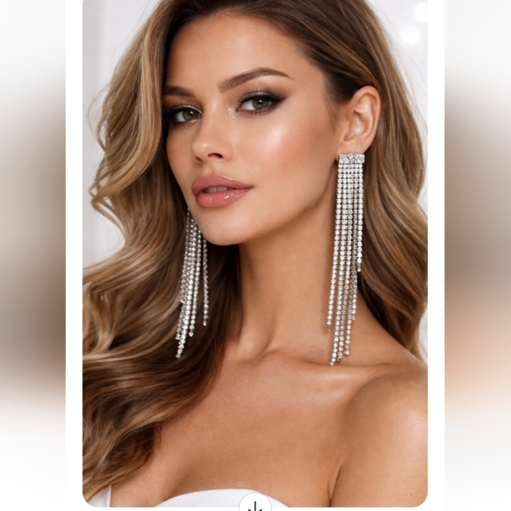 Silver Rhinestone Fringe Tassel Statement Earrings Glam 4" Drop